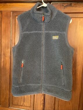 L.L. Bean Men’s Gray Sherpa Fleece Vest with Orange Accents
